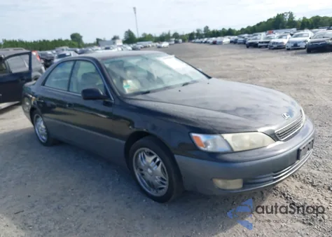 1997 Lexus Es 300 из США, поврежденный, VIN JT8BF22G8V0016367